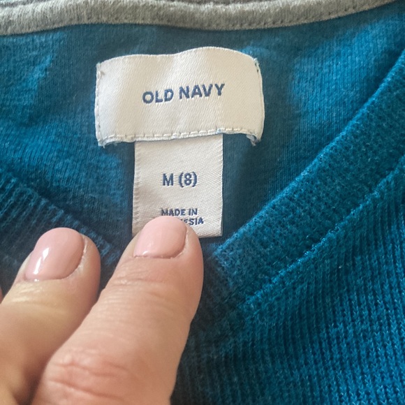 Old Navy VNeck Teal Sweater size M-8 - Picture 2 of 3